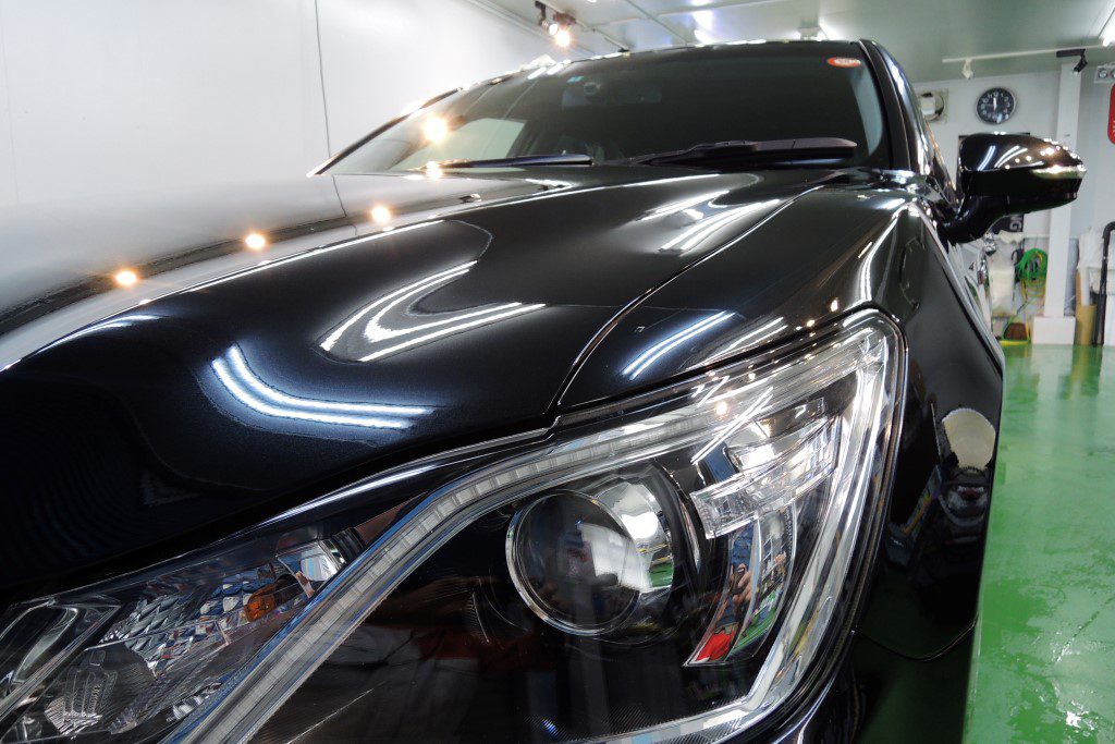 トヨタ・クラウンアスリート ハイブリット（プレシャスブラックパール