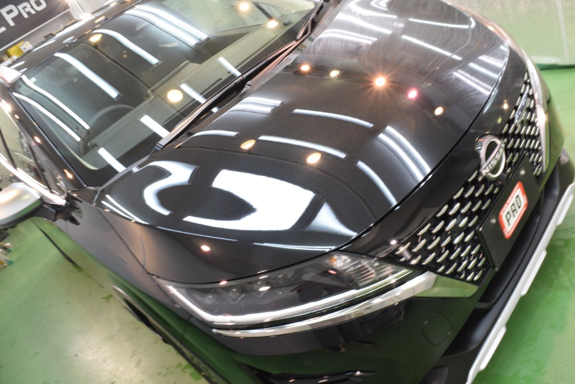 日産・ノートクロスオーバー 完全2層式ガラスコーティング「SPGコート Type-T（低撥水・艶・」札幌市西区より