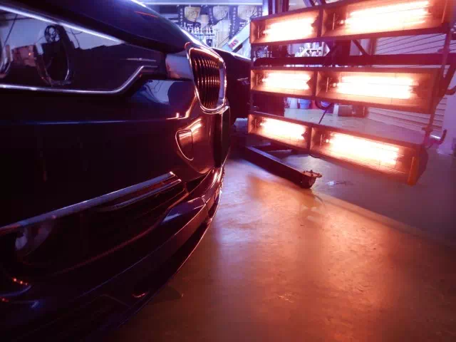 千歳市のセラミックコーティング・ガラスコーティングは、施工環境によって仕上がりや耐久性に差が出やすい施工です。