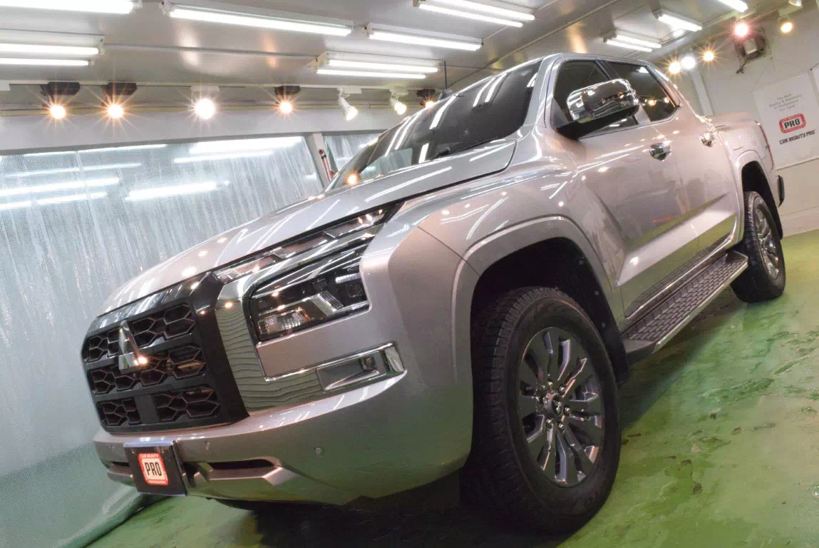 千歳市 ガラスコーティング 施工事例　トライトン