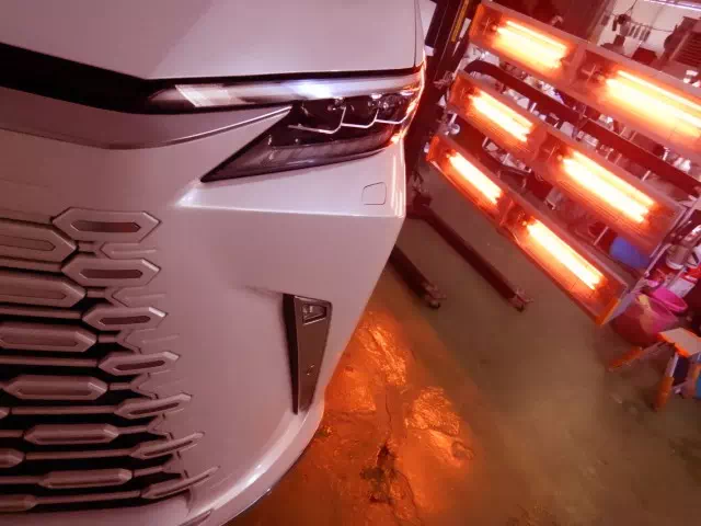 恵庭市ではセラミックコーティング・ガラスコーティングは、施工環境によって仕上がりや耐久性に差が出やすい施工です。