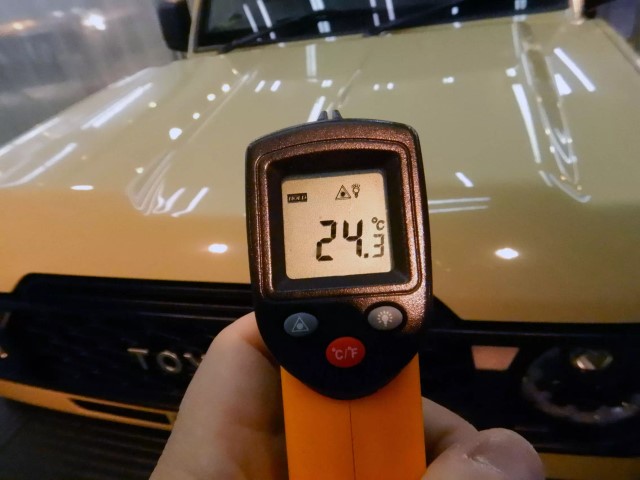 【札幌市豊平区より】トヨタ・ランドクルーザー70(復刻版)|新車直納 セラミックプロ9H(2レイヤー・疎水性)× ノックスドール防錆施工