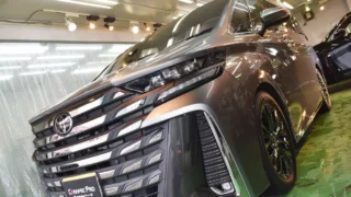 札幌でトヨタ車の研磨・コーティング専門施工