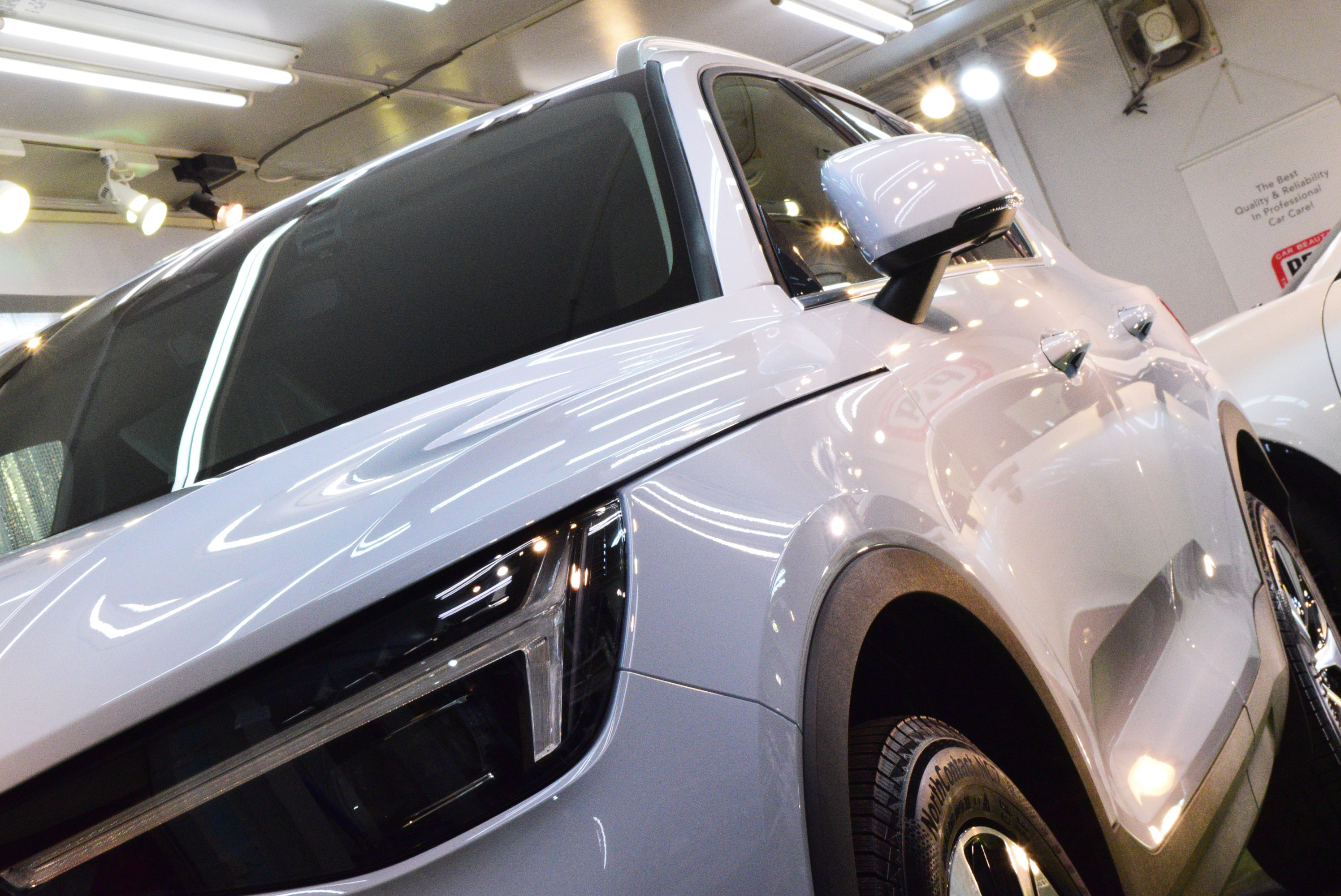 札幌市豊平区 ボルボXC40 コーティング施工後の塗装面