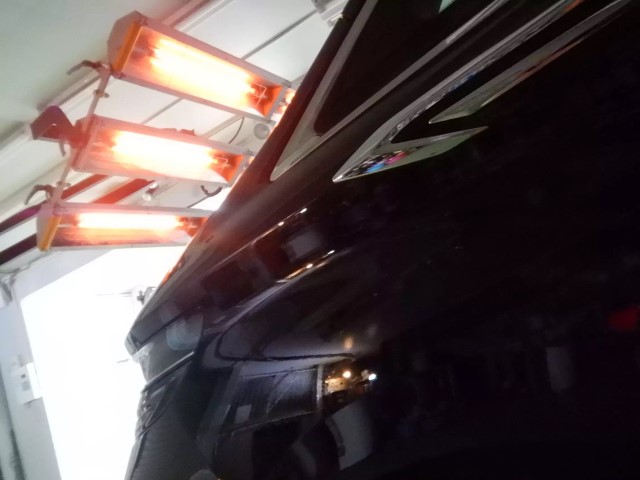 ヴェルファイア 202ブラック セラミックプロ イオン施工の焼付処理・エージング工程、ブース温度30℃で12時間管理