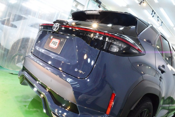 ヤリスクロスにセラミックコーティングEXE ZERO7を施工した仕上がり(恵庭市)