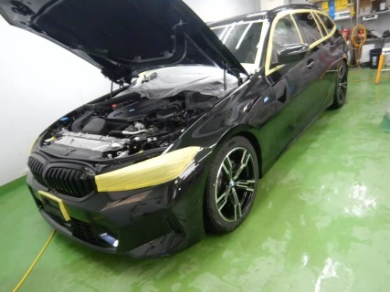 苫小牧市よりご依頼のBMW 3シリーズ ツーリング｜納車前にLEVEL2新車コーティングとPCX-S8ガラスコーティングを施工
