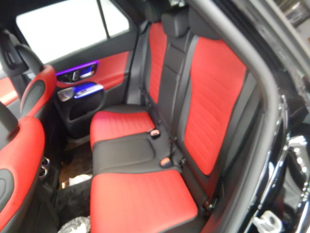 レザーの質感を維持しながら保護